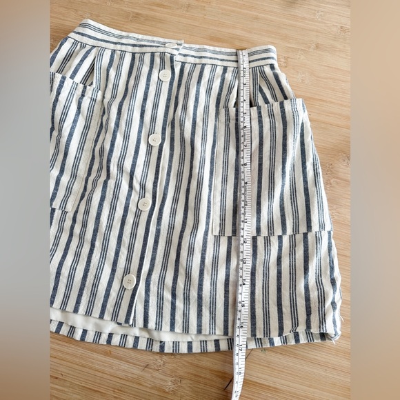 Linen Skirt “Oak + Fort” Button front - Blue/White Stripe Linen- Size Small - Picture 7 of 8